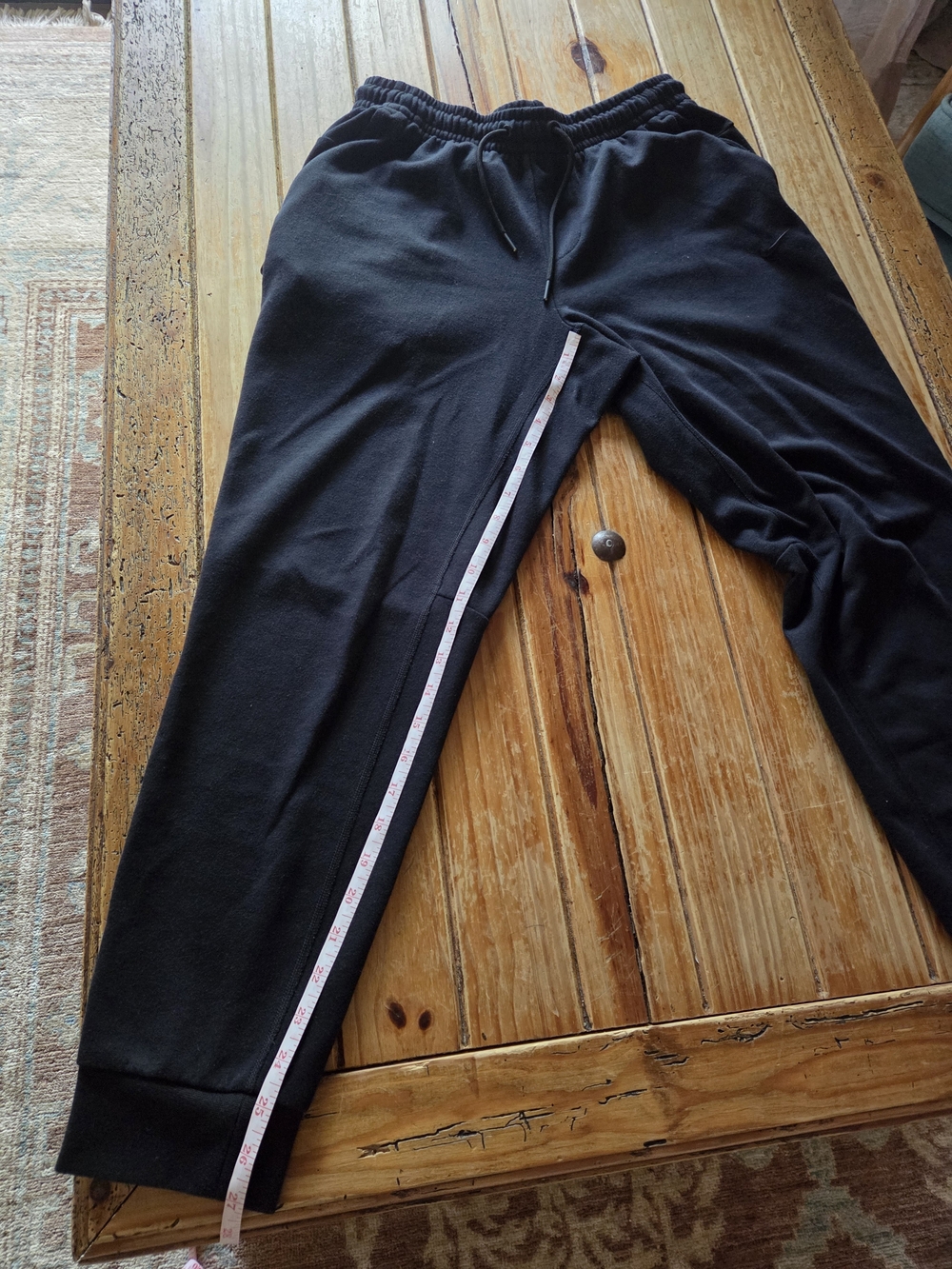 Nike Men's Black Jogger Sweatpants with Drawstring